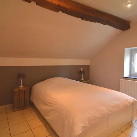 Holiday Ferme De Lustin